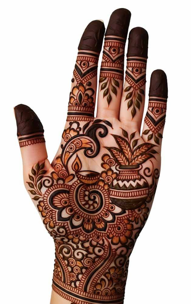 Front Mehndi Design easy and Beautiful