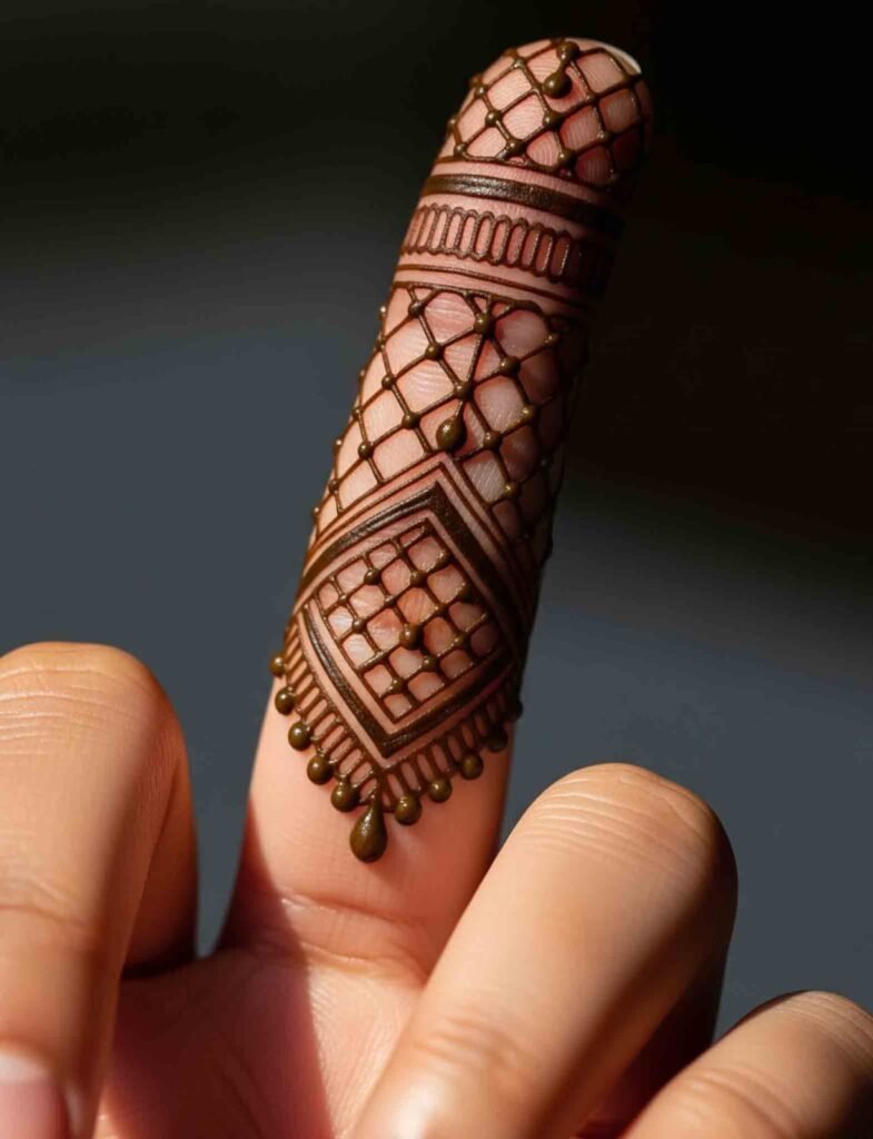 khafif mehndi design only one fingers​