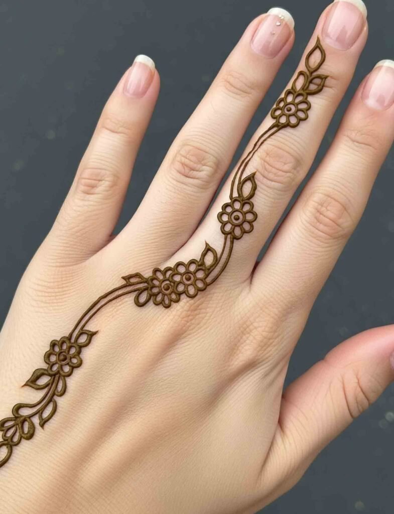 beautiful one finger mehndi design​